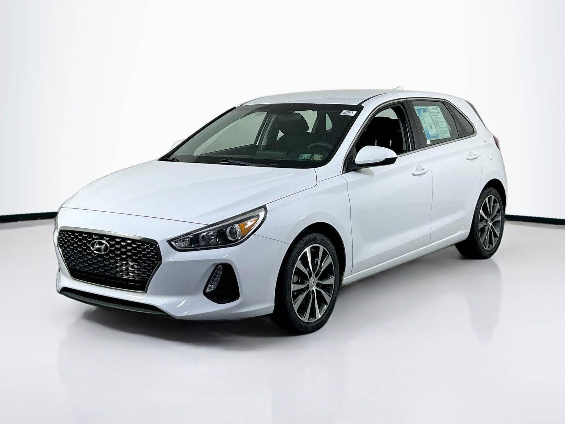 HYUNDAI ELANTRA GT 2019 KMHH35LE2KU093674 image